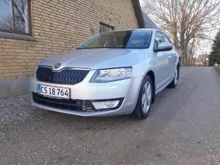 SKODA OCTAVIA 1.4 TSI 140 HK HATCHBACK