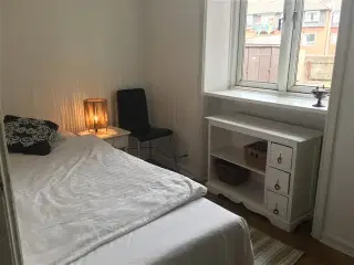Hyggeligt lille værelse, Hellerup, København