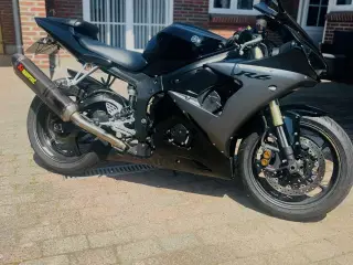 Yamaha YZF R6