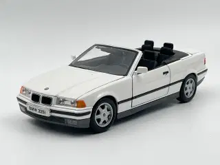 1993 BMW 325i Cabriolet E36 - 1:18