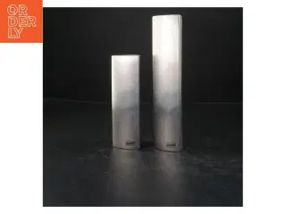 To Herstal lysestager fra Herstal (str. 25x5,5&17,5x5,5 cm)