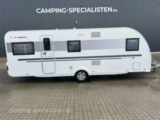 2019 - Adria Adora 613 PK   2019 Adria Adora 613 PK - se den nu hos Camping-Specialisten.dk