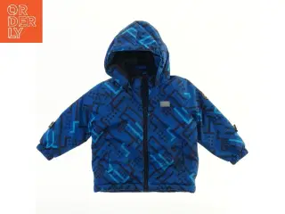 Børnevinterjakke med geometrisk mønster fra Lego (str. 86)