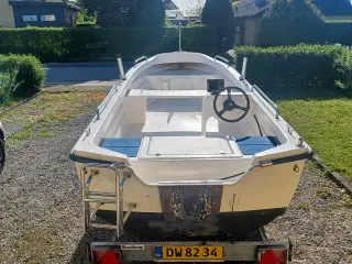 Nydam 465 styrepultsbåd