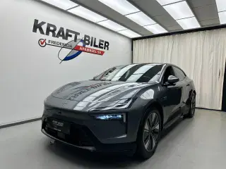 Polestar 4  Long Range AWD