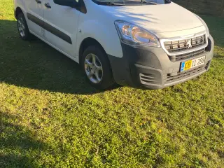 Nysynet Peugeot Partner 1.6 BLUE HDI fra 2015