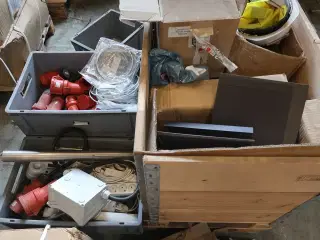 Div. CEE stik, Netværkskabler m.m.