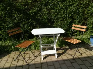 Sødt lille havebord Hvidmalet og Sammenklappelig