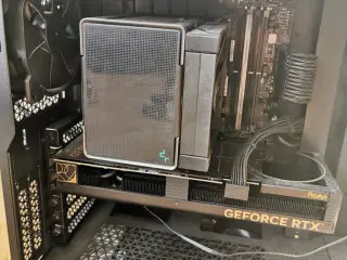 High end gaming pc, stationær