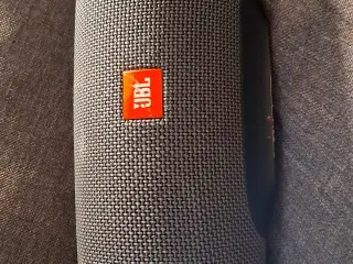 JBL Charge essential 2