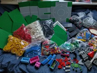 Samling af ældre og nyere Lego