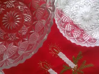 Ananas facet glasskål og asiet