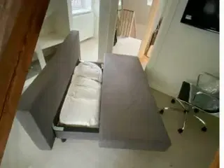 Sovesofa  - skal væk!
