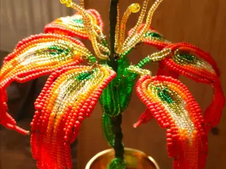 French beaded Pine Lily 
