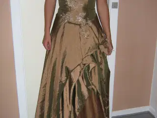 Galla-kjole