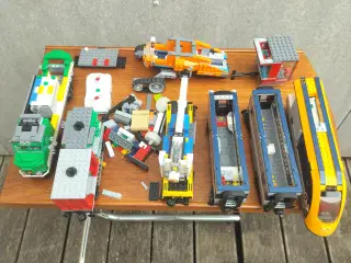 Tog, barnevogne, skinner o.a. lego