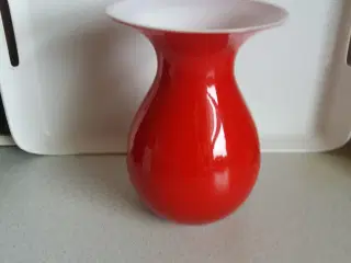 HG rød glasvase