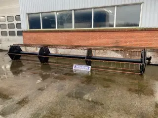 Massey Ferguson 22" Reel