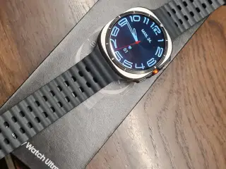 Nyeste samsung galaxy watch ultra (2025) 