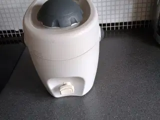 Vandbeholder 3 L