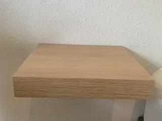Svævehylde fra IKEA