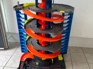 Hot wheels garage 