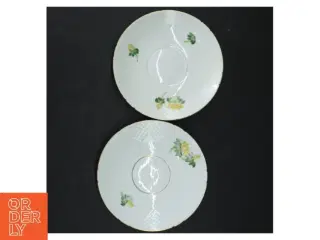 Porcelænsunderkopper med blomstermotiv fra B&G (str. Ø 15)