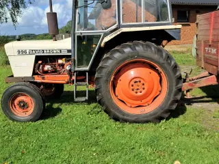 Traktor med tipvogn