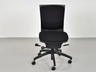 Efg kontorstol med sort polster