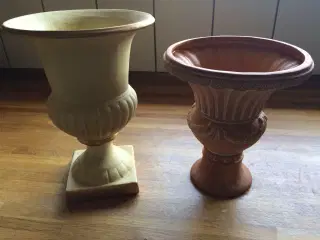 Blomsteropsatser i keramik