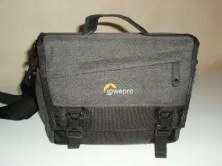  Kamerataske Lowepro m-Trekker SH150