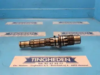 John Deere 2850 Aksel  L41630