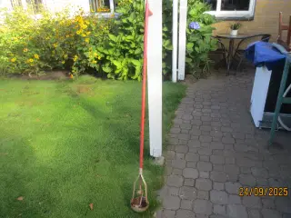 1 stk Lysbro spade og Kloakrenser i Garden 