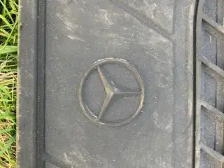 Bundmåttesæt i kraftig gummi til Mercedes E300