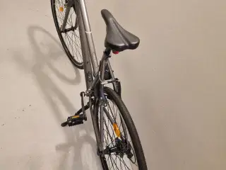 Cykel næsten ny