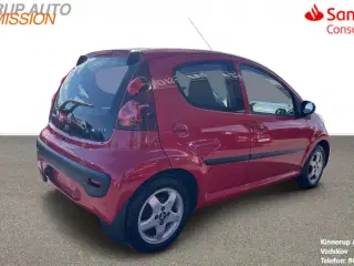 Peugeot 107 1,0 Champion Active 68HK 5d