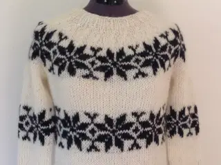 Sarah Lund håndstrikket sweater 