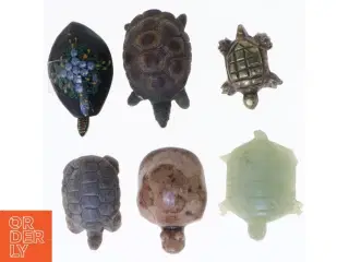 Miniature skulpturer af skildpadder (str. 5,5 cm. - 4 cm)