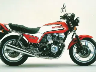 KØBES Honda CB 900 F Boldor
