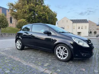 Opel Corsa AUTOMAT 1.2