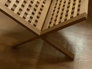 Trip-trap magasin holder