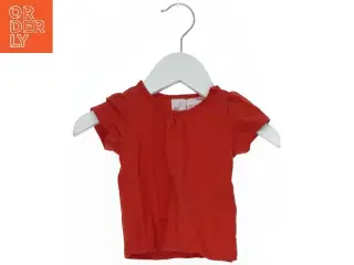Rød T-shirt til børn fra H&M (str. 62)
