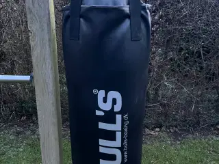 Boksepude og boksehandsker 