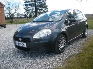 Fiat Punto 1,2I 5 dørs