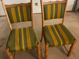 Spisebord + 6 stole