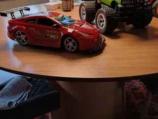 Biler med fjernbetjening