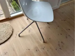 Stol arkitekttegnet, købt ved Thorsens Møbler