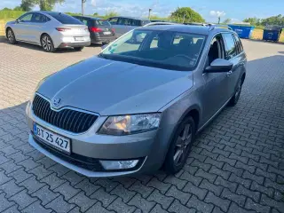 Skoda Octavia 1,4 TSi 140 Elegance Combi
