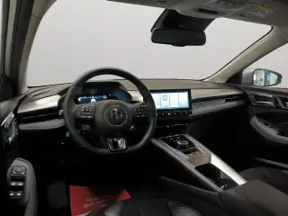 MG 5  Luxury
