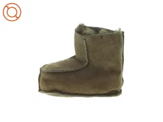 Sutsko med f&#243;r (str. 22)